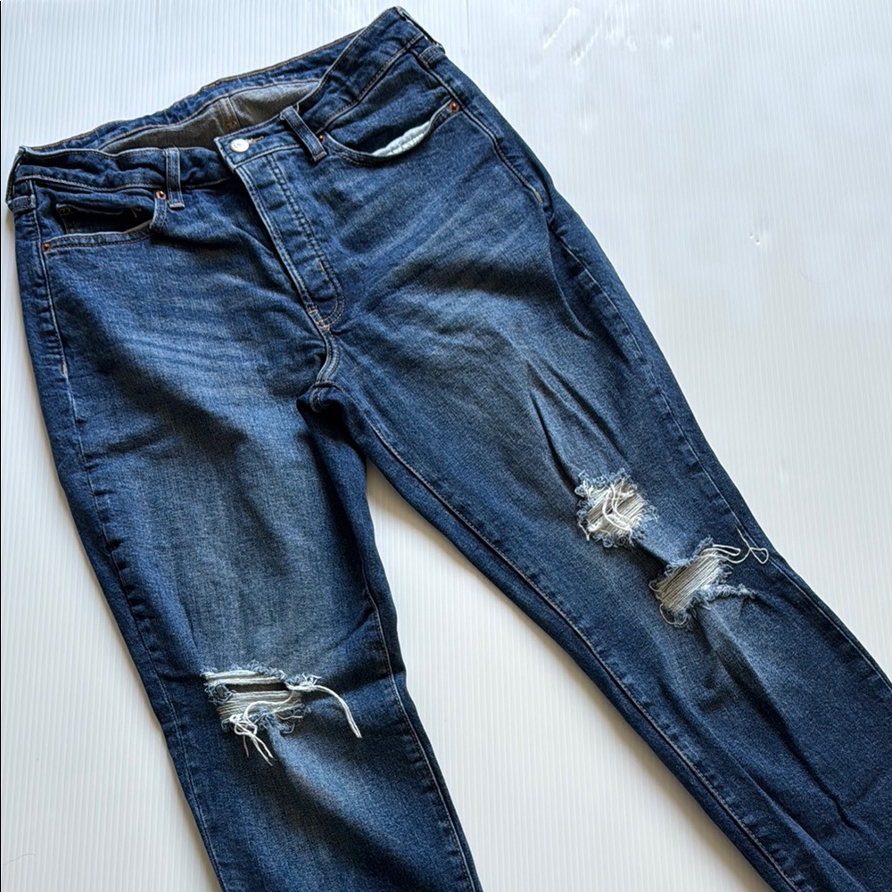 Old Navy high-rise O.G straight button fly jeans. Women’s size 12